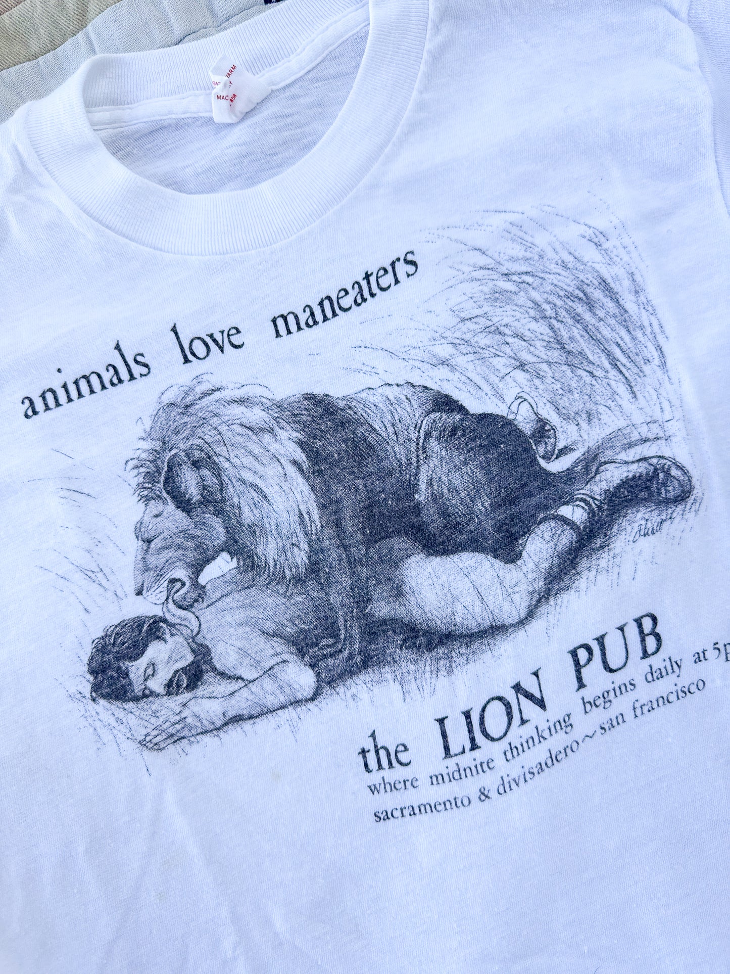 1970s Gay Bar Tee San Francisco The Lion Pub Iconic Bar White Cotton T Shirt
