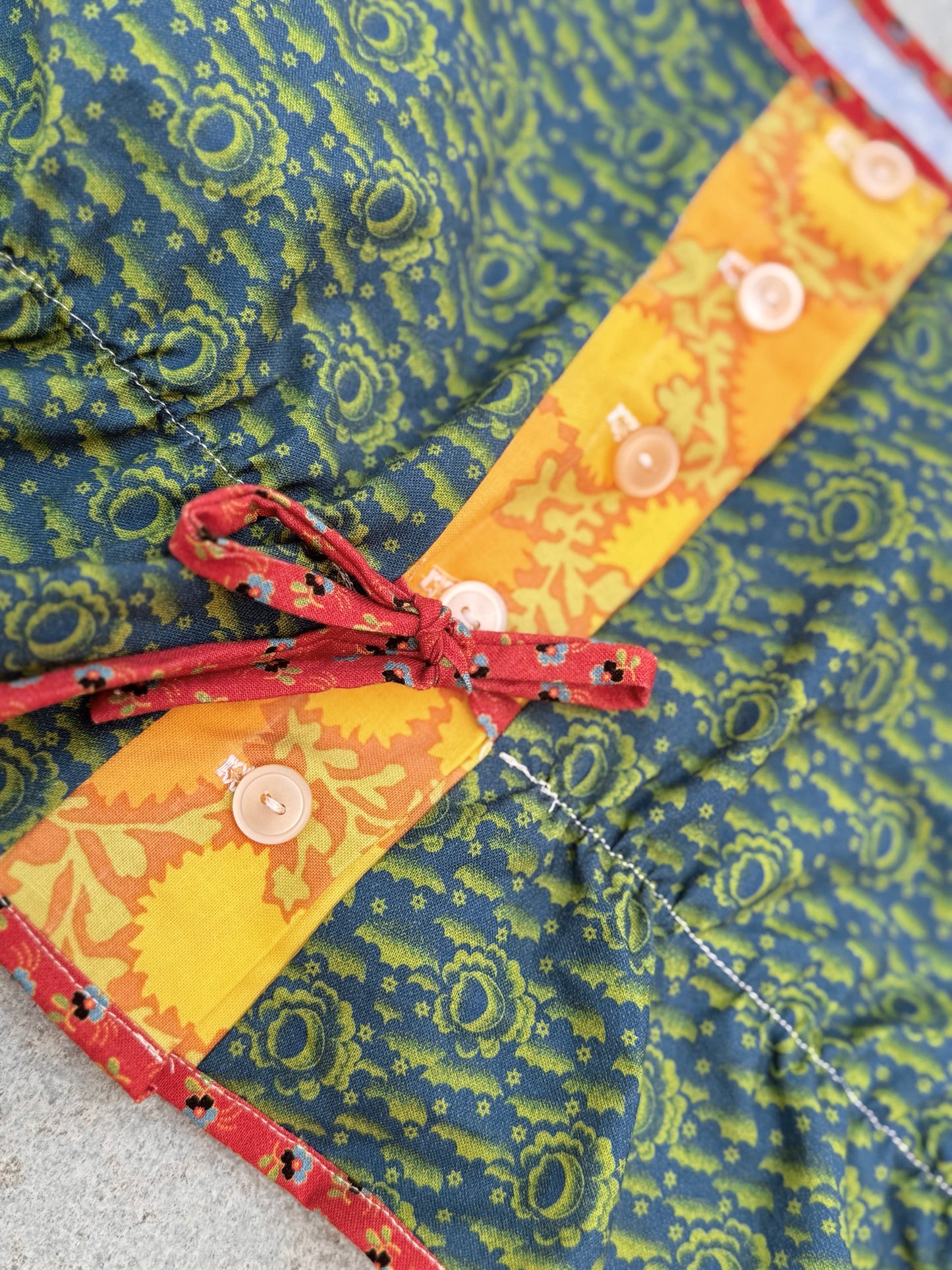 Mountain Artisan Quilted Camisole in Crescent Blue / Yellow / Red